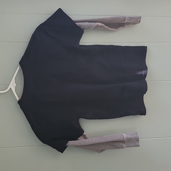 Boys‎ long sleeve Bruins Tee sz 7 - Picture 2 of 3